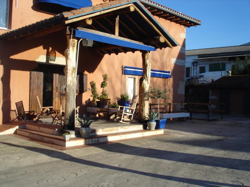 Posada Tresmentiras